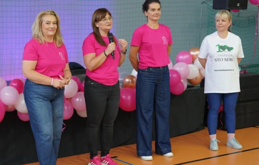 Różowe Łaziska promują profilaktykę raka piersi